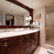 Sonician Yacht 