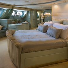 FAM Yacht Neutral Guest Stateroom