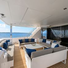 Aqua Life Yacht 