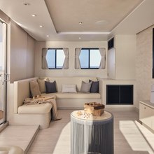 Vanora Yacht 