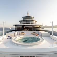 Rebels Yacht 