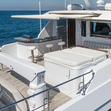 Phantom Yacht 