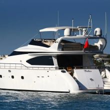 Yakos Yacht 