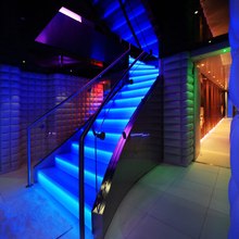 Majesty Elenoliya Yacht Illuminated Stairs - Waterfall Effect