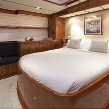 Seabiscuit L Yacht Owner stateroom