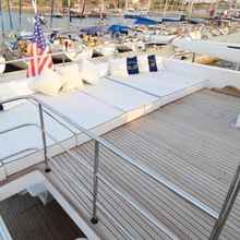 Infinity II Yacht 