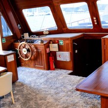 Freedom Yacht 