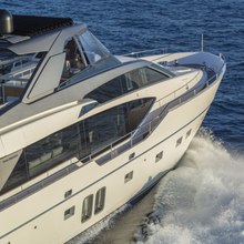 How Ya Dooz'n Yacht 