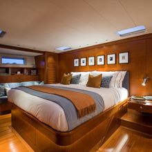 Onyx Yacht 