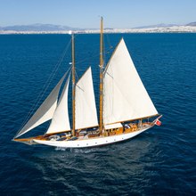 Weatherbird Yacht 