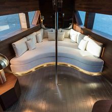 Savannah Yacht 