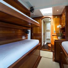 Uriel Yacht 