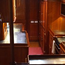 Aphrodite I Yacht 