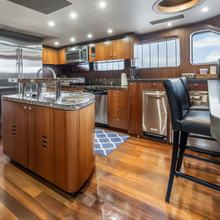 Aurora Yacht 