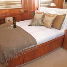 New Beginnings of London Yacht 