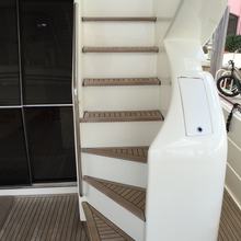 Karma Yacht 