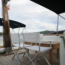 Dali Yacht 