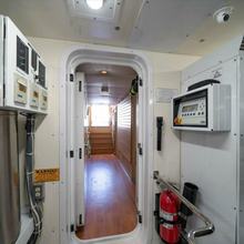 Empress Yacht 