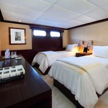 MP5 Yacht Twin Stateroom