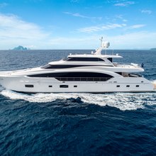 Zuri Yacht 
