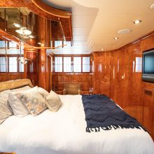 Rays Yacht 