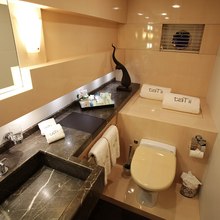 Gems II Yacht Private Bathroom