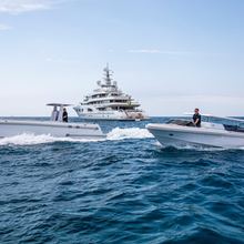 Meridian A Yacht 