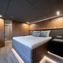 Ipharra Yacht 