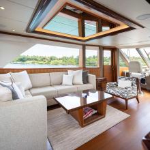 Zephyr Yacht 