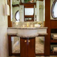Blue Moon Yacht 