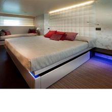 Aurora Yacht 