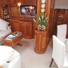 Tiga Belas Yacht 