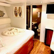 Chaser Yacht 
