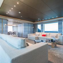 Navis Yacht 