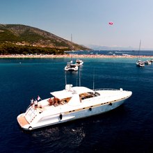 Speedy T Yacht 