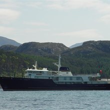 Spica Yacht 