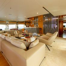 Darling Yacht 