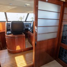 Happy Dream Yacht 