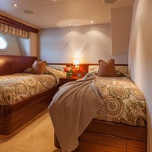 Tasia Yacht 