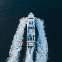 Two Seas Yacht 