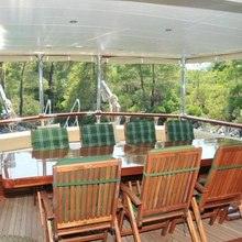 Brothers Yacht 
