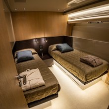 SL96 Yacht 