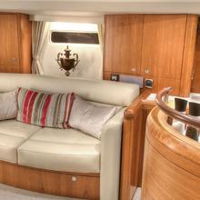 Mustique Yacht 