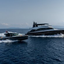 Bella Luna Yacht 