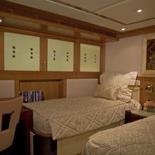 Reef Chief Yacht Twin Stateroom
