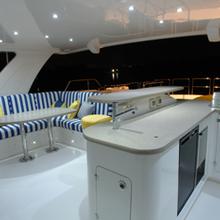 Moncrii Yacht 