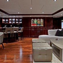 Mirabella Yacht Skylounge