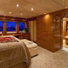 Vita Nova Yacht Master Stateroom & Bathroom