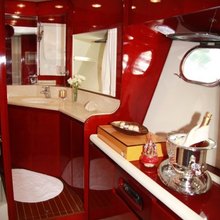 Teaser Yacht 