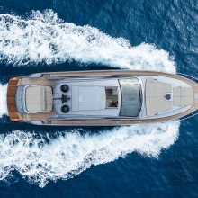 Dr No Yacht 